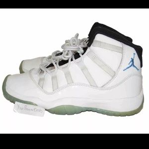 Nike Air Jordan 11 XI Retro White Legend Blue 378038-117 Size 4.5Y Womens Size 6